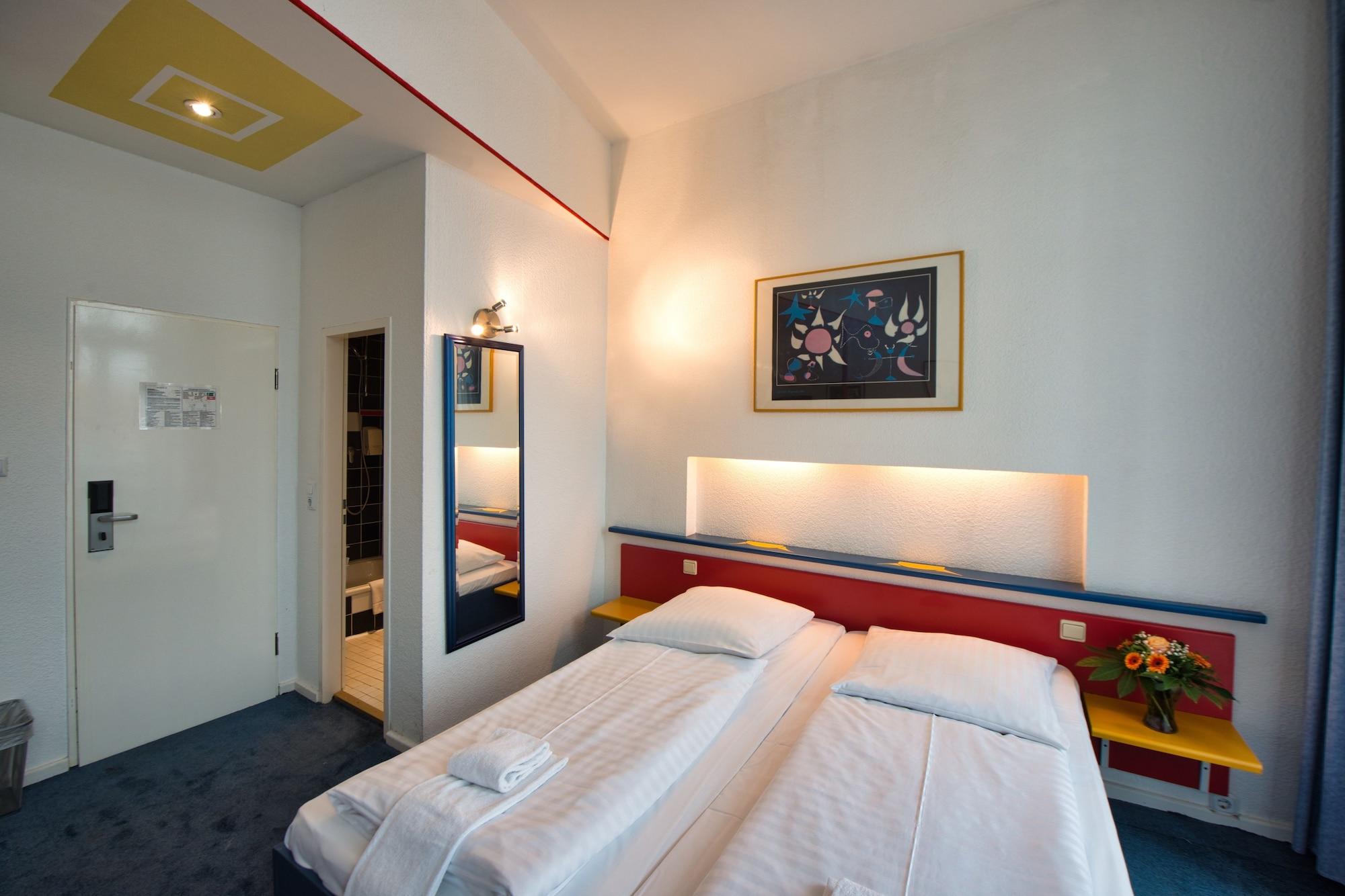 Art Charlottenburger Hof 3* Berlin